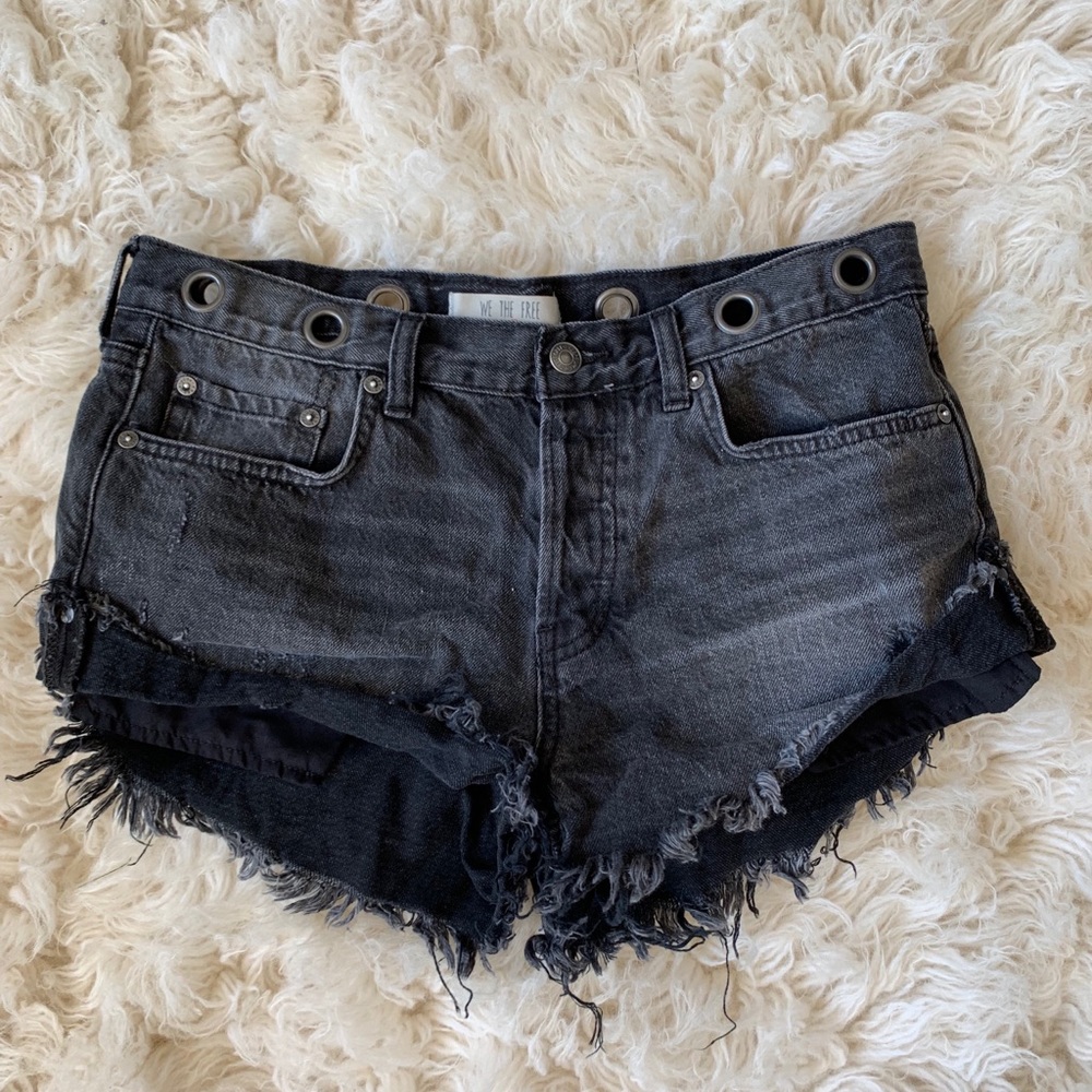Black, edgy jean shorts